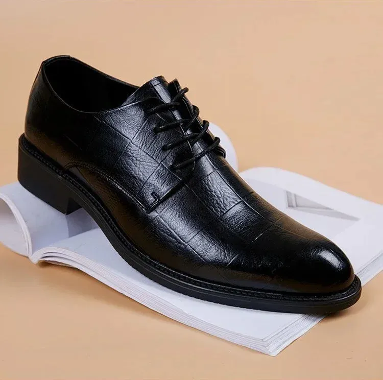 Nette herenschoenen voor zakelijke en formele gelegenheden_voghion.com