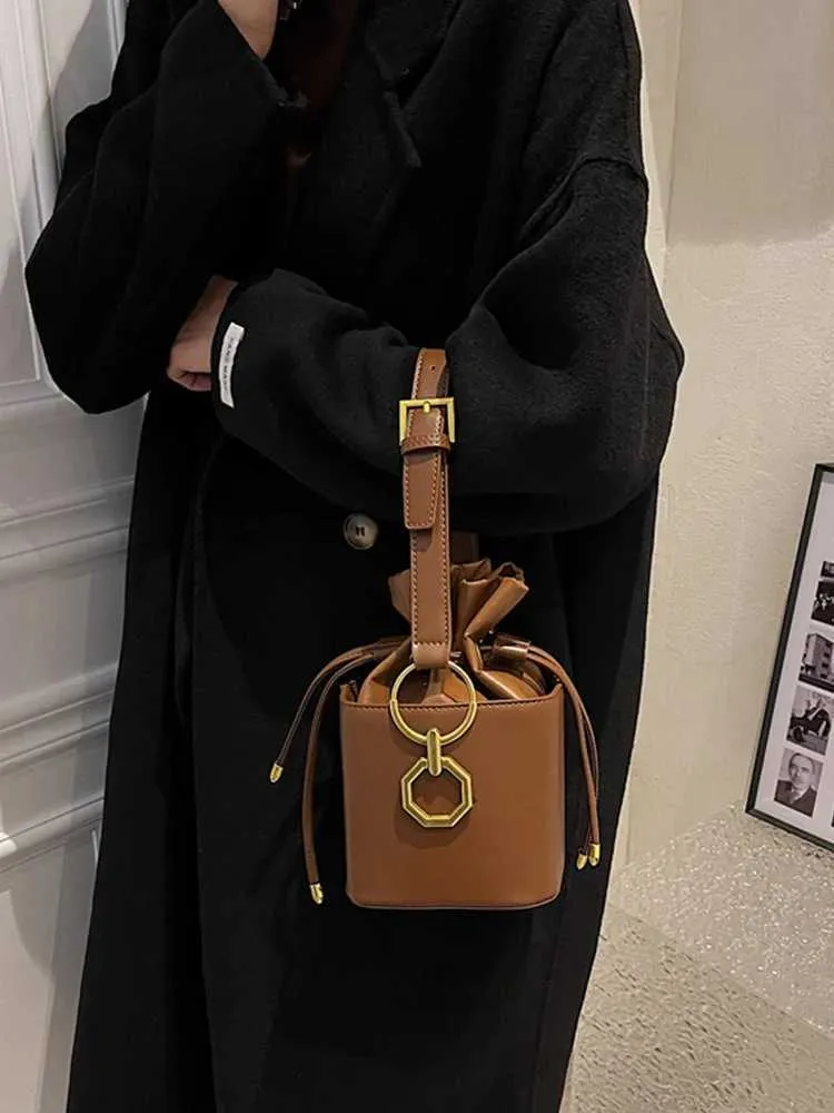 Vintage PU Leder Mini Umhängetasche Frauen Herbst Mode Pendler Handtaschen 2024 Neue Einfarbig Dame Platz_voghion.com