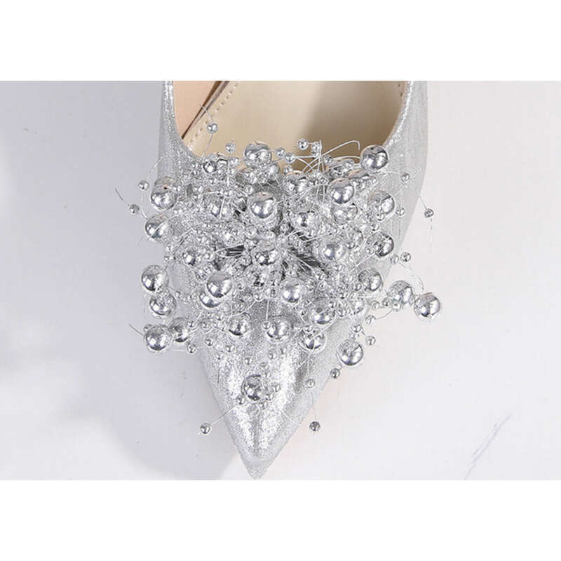 Décolleté stiletto donna a punta con perle per matrimonio_voghion.com