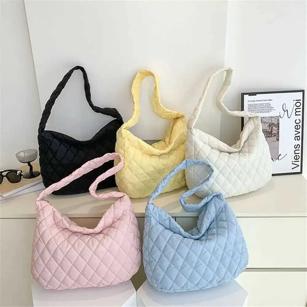 Warme große Kapazität Winter Wärme leichte Daunen Bettwäsche flache Schuhe Handtasche Y241026_voghion.com