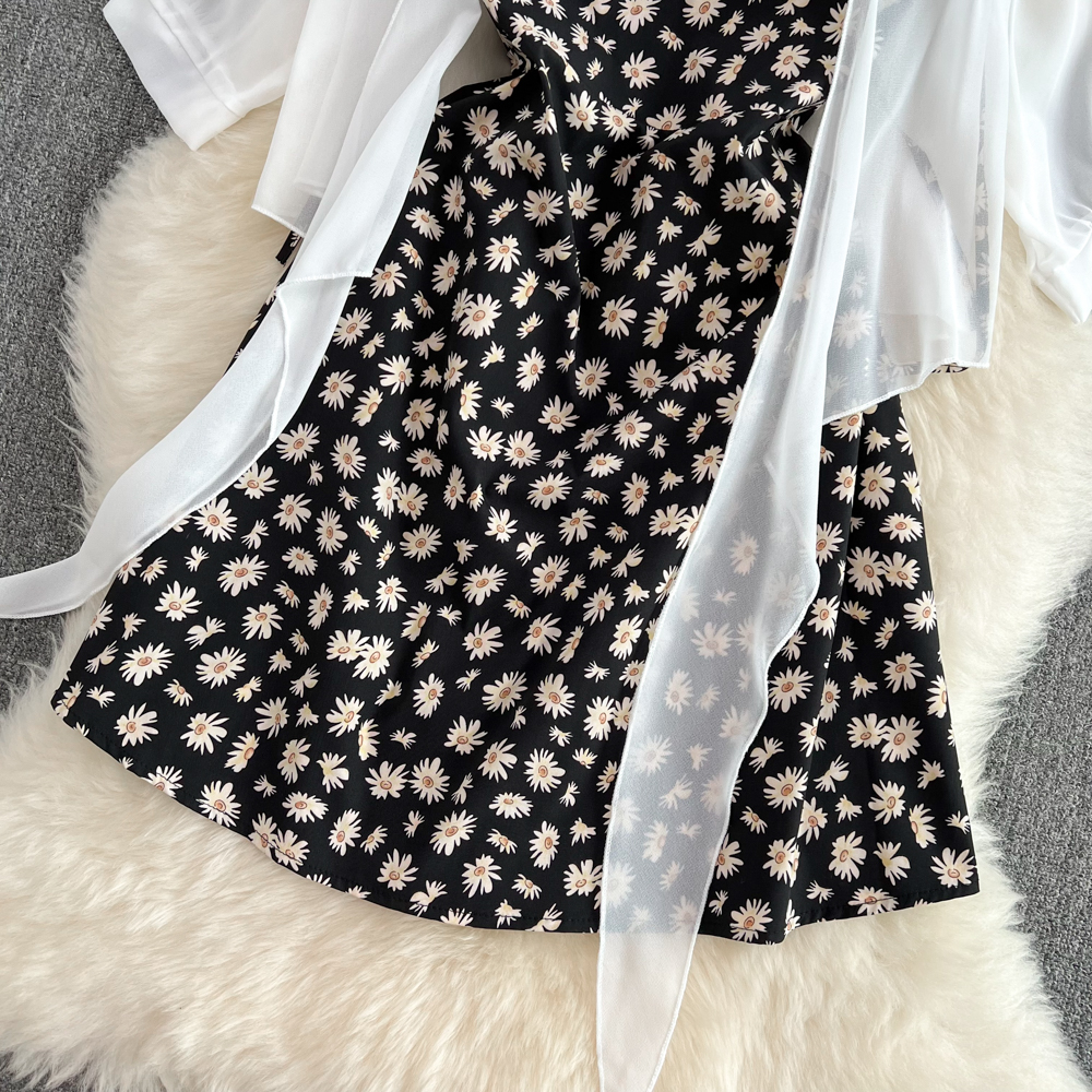 Completo due pezzi donna vestito fiori scollo americano e cardigan_voghion.com