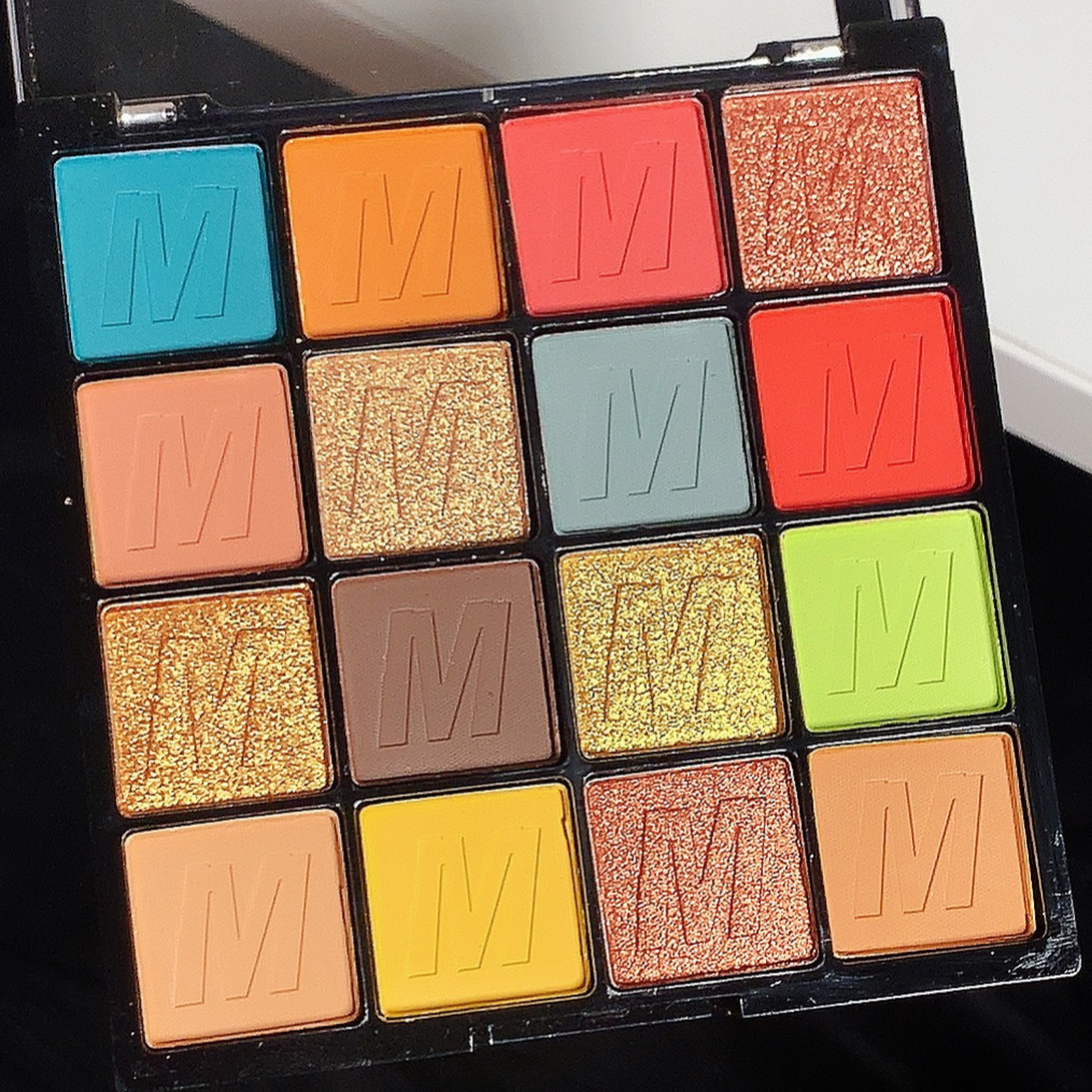 16 Colour Eyeshadow Palette Matte Pearl Glitter Waterproof Makeup_voghion.com