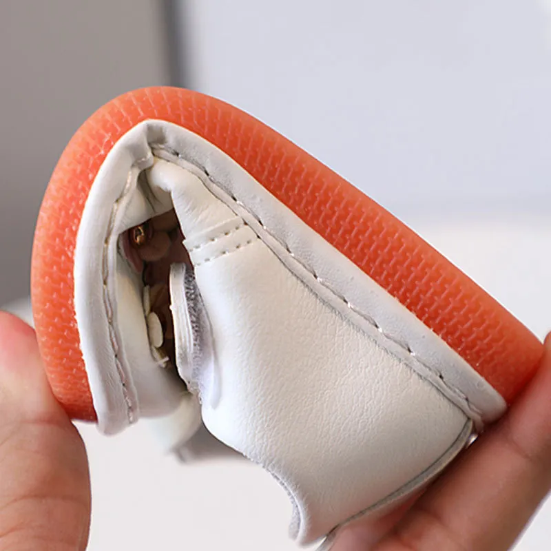 Kleine Kinder Mädchen Quietschschuhe für Kleinkinder Schönes Design Kleinkind Enfant Kid Mädchen Wanderschuhe Happysteps Kindergrößen_voghion.com