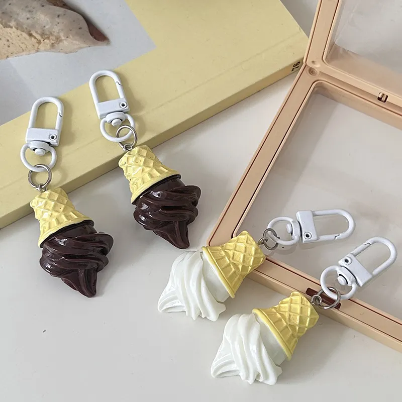 Cartoon süße Eistüte Anhänger Schlüsselanhänger Kawaii lustige simulierte Lebensmittel Schlüsselanhänger Spielzeug neue Geschenke_voghion.com