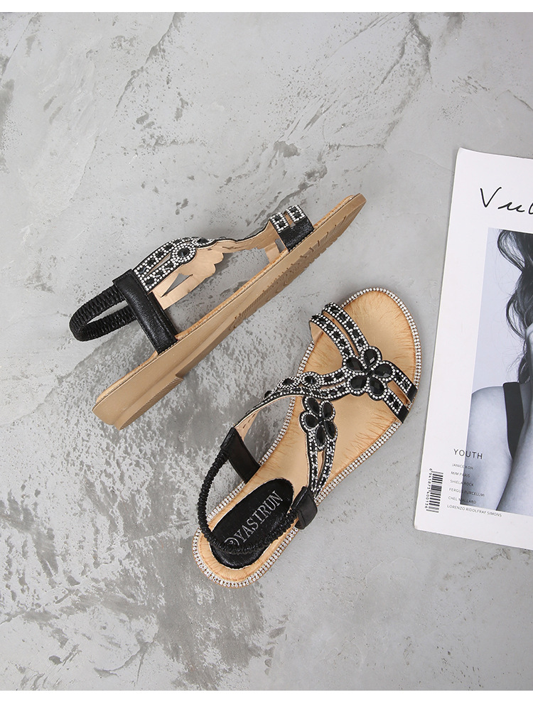 Large Size Hollow Sandals Women's Summer Comfortable Flat Rhinestone Sandals_voghion.com