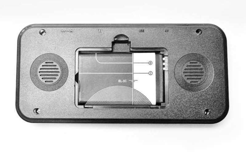 Tengdongmai Mini Handheld Game Console Puzzle Challenge Adventure Home TV Chinese English Western Russian_voghion.com