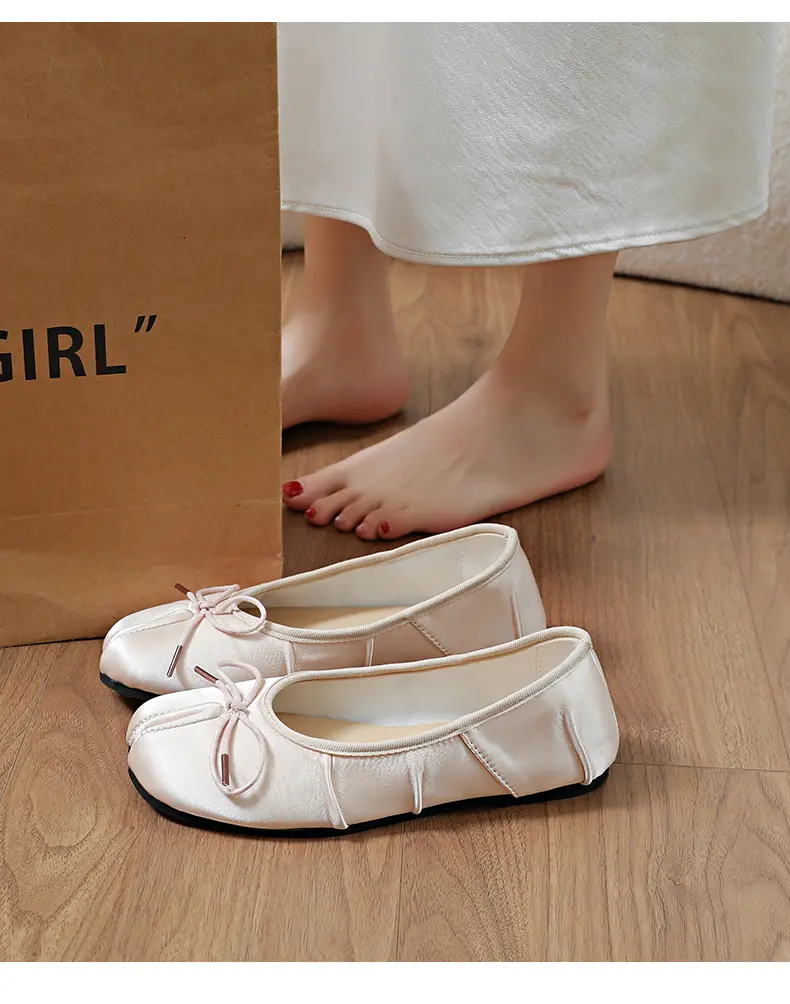 Versatile Women's Ballet Flats Elegant Mary Jane Leather Shoes_voghion.com