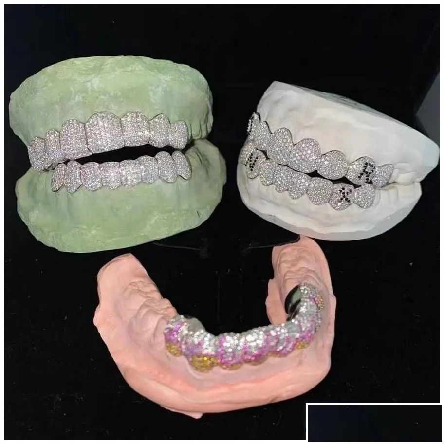 Naszyjniki z wisiorkami na zamówienie Grille dentystyczne Iced Out Sterling Sier Prawdziwa biżuteria ze złota Oprawa zygzakowa Vvs Moissanite_voghion.com