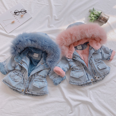 Ropa para niños, chaqueta vaquera y de terciopelo para niñas, ropa de otoño e invierno, chaqueta de algodón para bebés, abrigo grueso de algodón con cuello de piel grande para niños a la moda