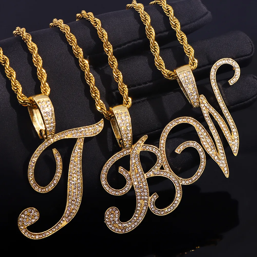 Collier pendentif lettre initiale cursive, acier inoxydable strass_voghion.com