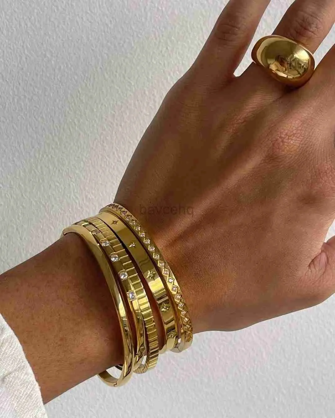 Braccialetti alla moda punk color oro per donne e uomini, braccialetti in acciaio inossidabile alla moda, accessori per gioielli bohémien_voghion.com