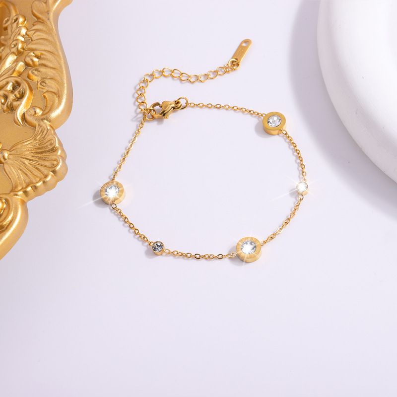 Edelstahl-Gold-Intervalle mit Rhies-Intarsien, digitaler Titanstahl für Mädchen, hochwertiges und modisches Armband