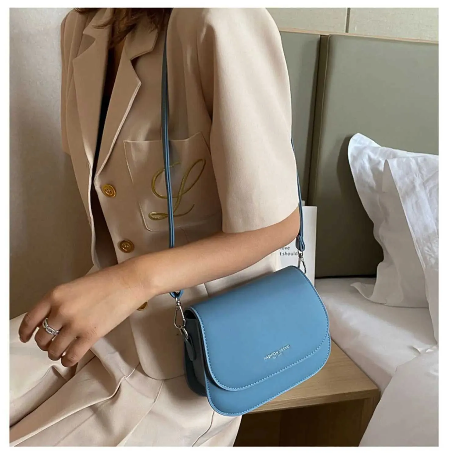 Einfache Trend Umhängetaschen für Frauen Solide Wild Flap Schultertasche Lady Designer Kleine Damen Handtaschen und Geldbörsen Neu_voghion.com