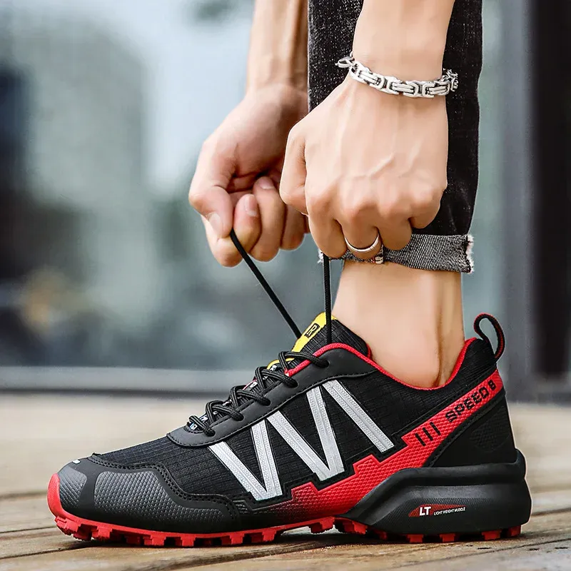 Cost performance Men's lightweight off-road running cycg waterproof outdoor hiking men's sports shoes, fashionable_voghion.com