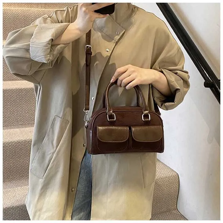 Retro Suede Handbag Shoulder Bag Large Capacity Crossbody Bag_voghion.com