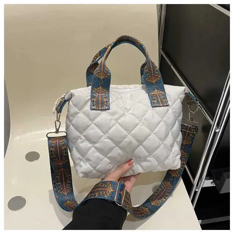 Handtasche fir Fraen mat breedem Gürtel Hierscht/Wanter Rhombus Space Kotteng Schëllertasche mat grousser Kapazitéit - All-Match Shopping241106_voghion.com