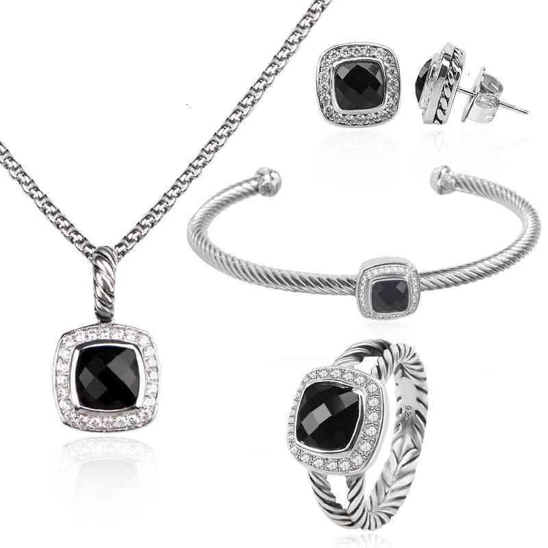 Ouerréng Armband Sets Designer Damen Bijouset Granat Zirkon Ouerréng Anhänger Halskette Réng Armbänner_voghion.com