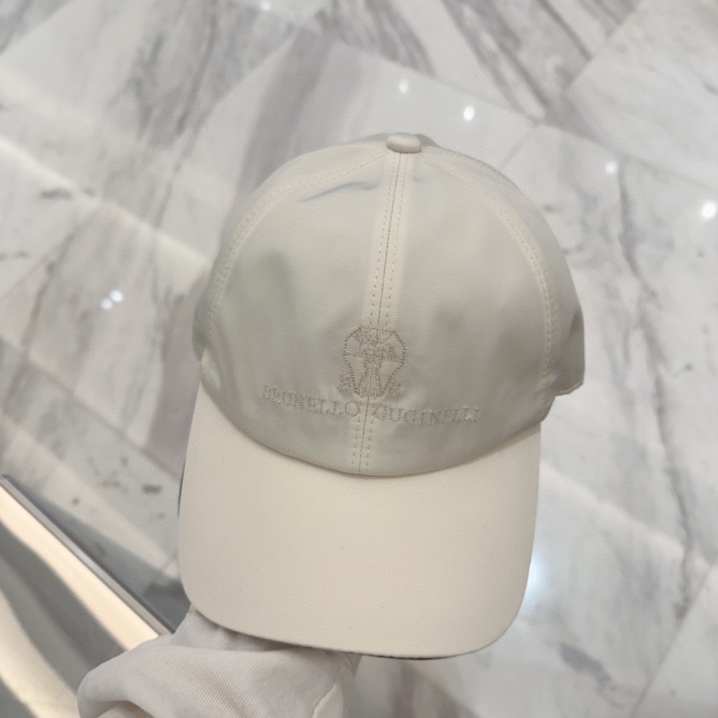 Brunello Four Seasons Beige Universal Baseball Cap_voghion.com