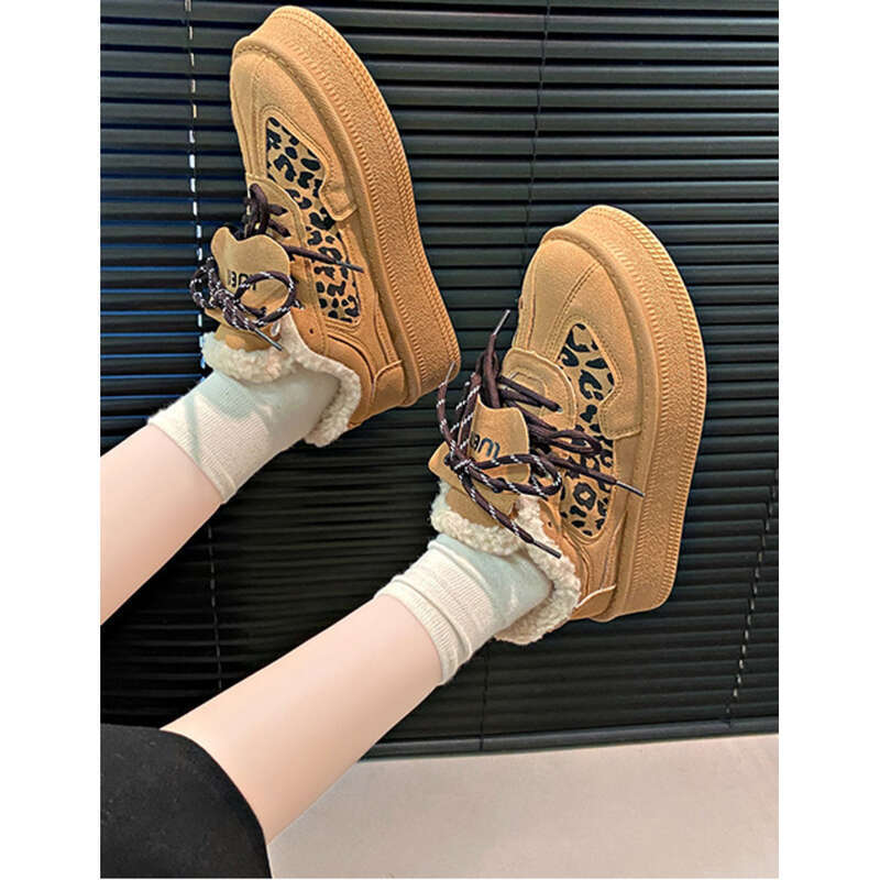 Scarpe da ginnastica invernali in velluto con fondo spesso e multifunzionali in cotone caldo da donna leopardate_voghion.com