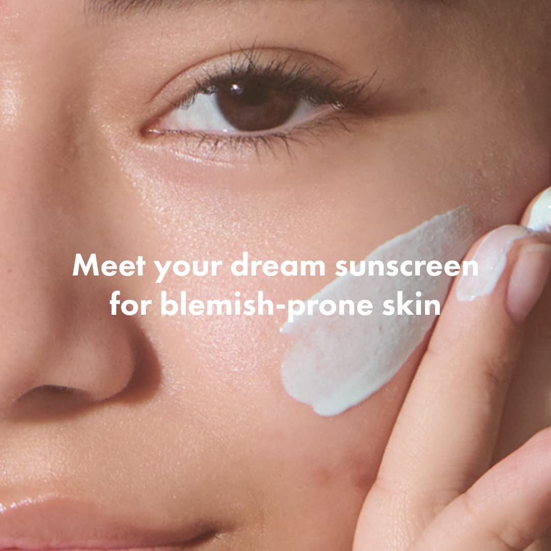 Hero Cosmetics Force Shield Superlight Sunscreen SPF 30 - Everyday SPF 30 for Acne-Prone Skin with Zinc Oxide, Green Surge, and Extremolytes (50 ml)_voghion.com