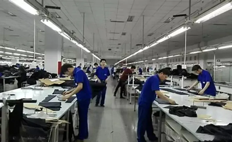 men Jeans Mens Designer Jean Pants Brand Baggy Womens Retro Casual Hip Hop Streetwear Designers Joggers Pant Hole Black_mkmklike.com