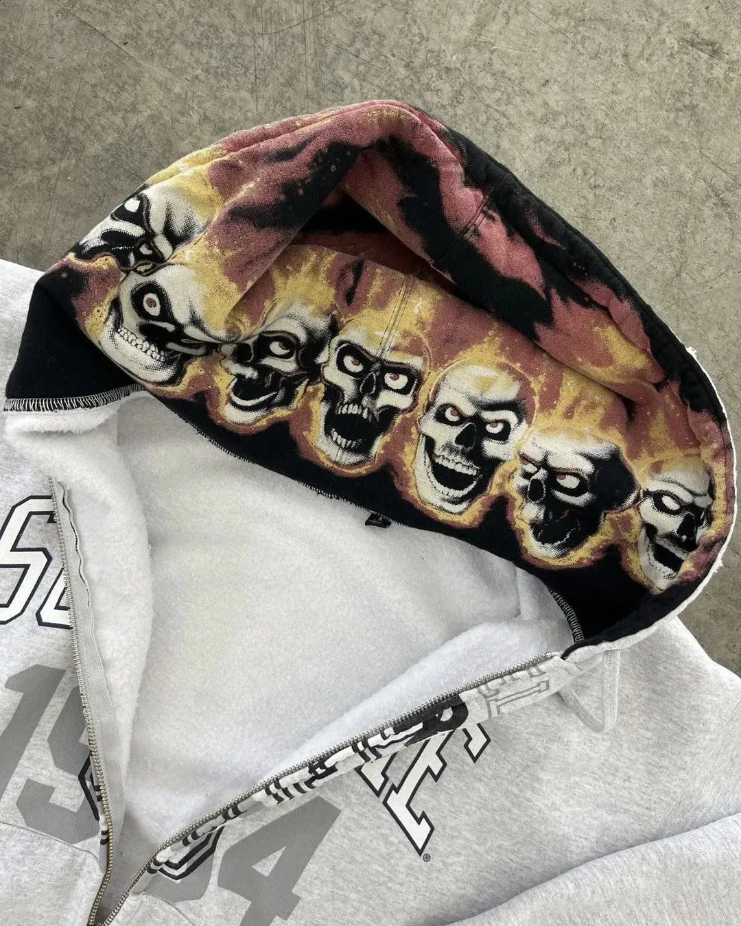 Sudadera con capucha con estampado de diablo y letras retro americanas, estilo Haruku Y2k, informal, con cremallera para parejas, moda urbana_voghion.com
