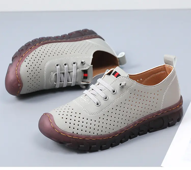 Chaussures simples pour femmes cousues à la main, à semelle souple et épaisse, couvre-pieds pour maman, grandes pointures de chaussures décontractées respirantes pour femmes_voghion.com