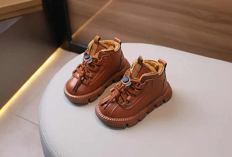 Botas cortas impermeables de cuero Happysteps para niños, zapatos de algodón cálidos y gruesos de felpa para la nieve, de invierno, a la moda, de cuero para niños pequeños_voghion.com