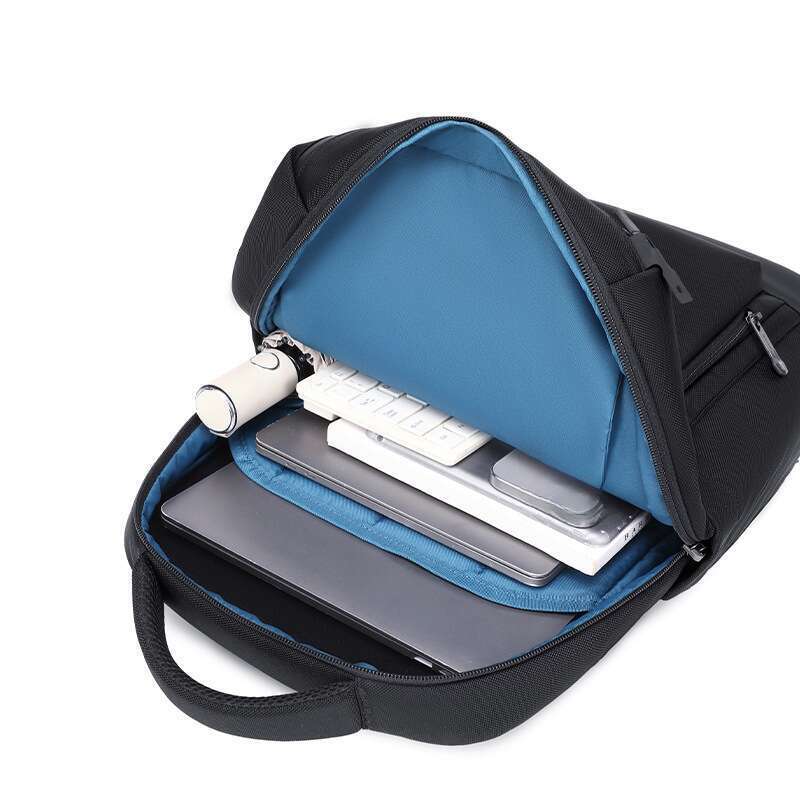 2025 Neie Rucksack Grousskapazitéit Fräizäit Nylon Geschäftsrees Rucksäck fir Hären_voghion.com