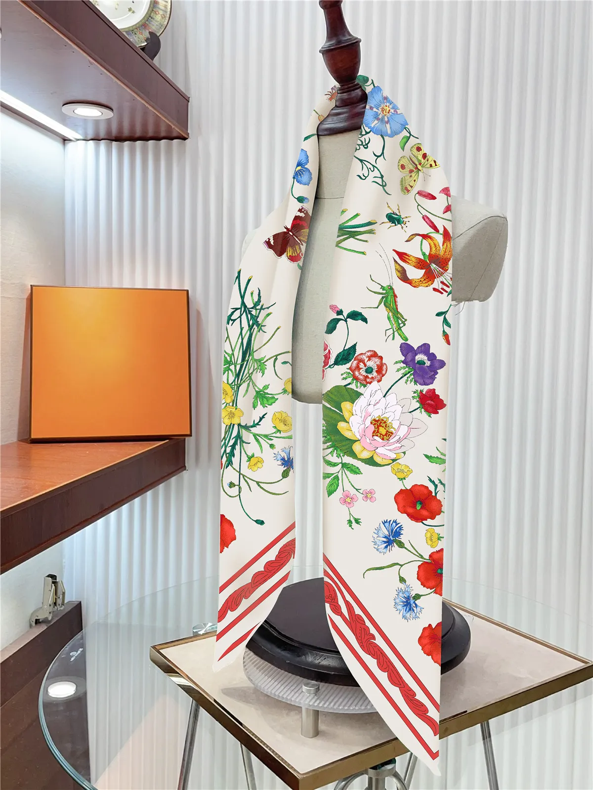 Square Twill Silk Scarf 90CM Head Hair Scarves Shawls Bag Bandanas Summer Beach Decoration Female Foulard Spring_voghion.com