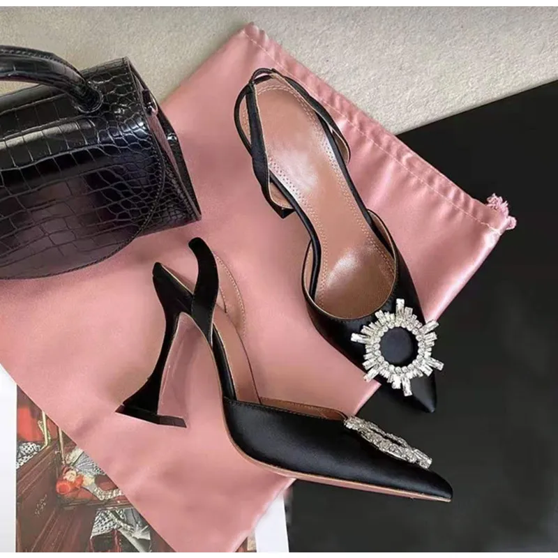 Sandali da donna stile stella 2024 eleganti con punta affilata, scarpe estive da ufficio, alla moda, con tacchi alti, sandali da gladiatore_voghion.com