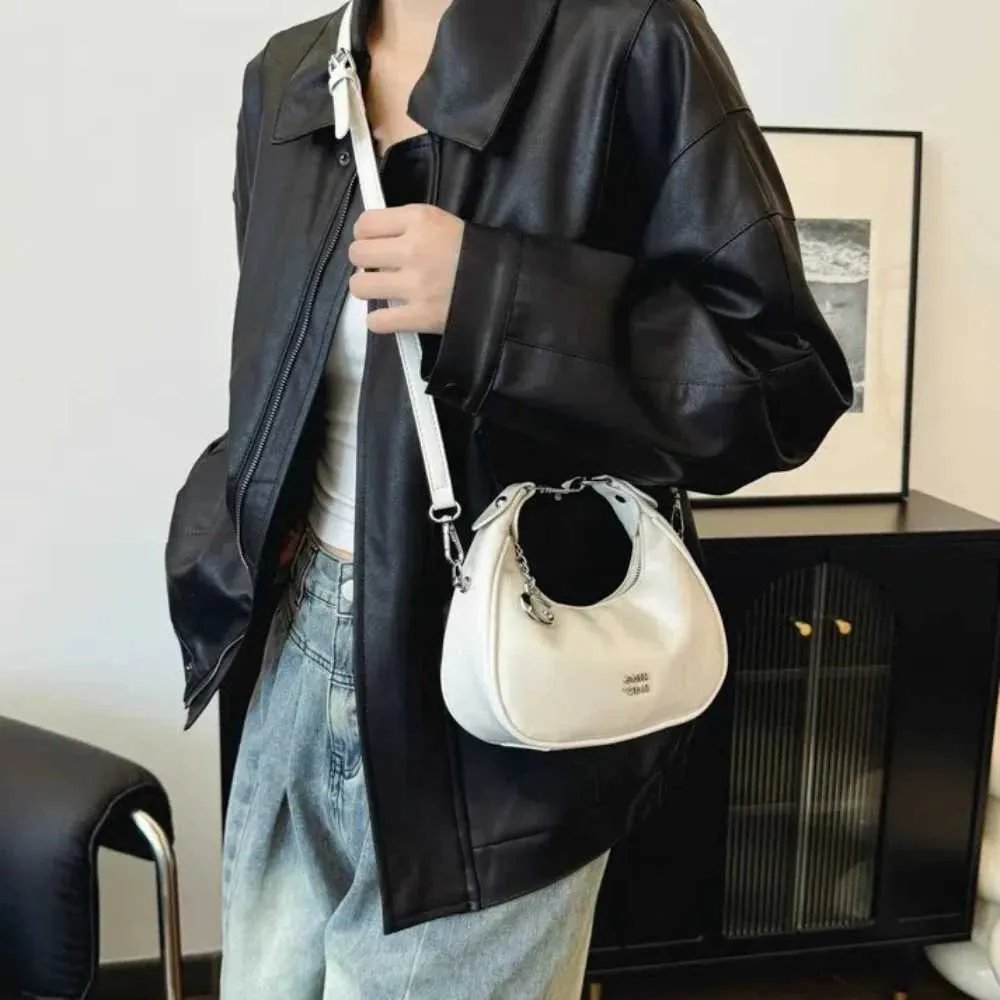 Elegant Women Shoulder Handbag And Versatile Messenger Bag Set_voghion.com