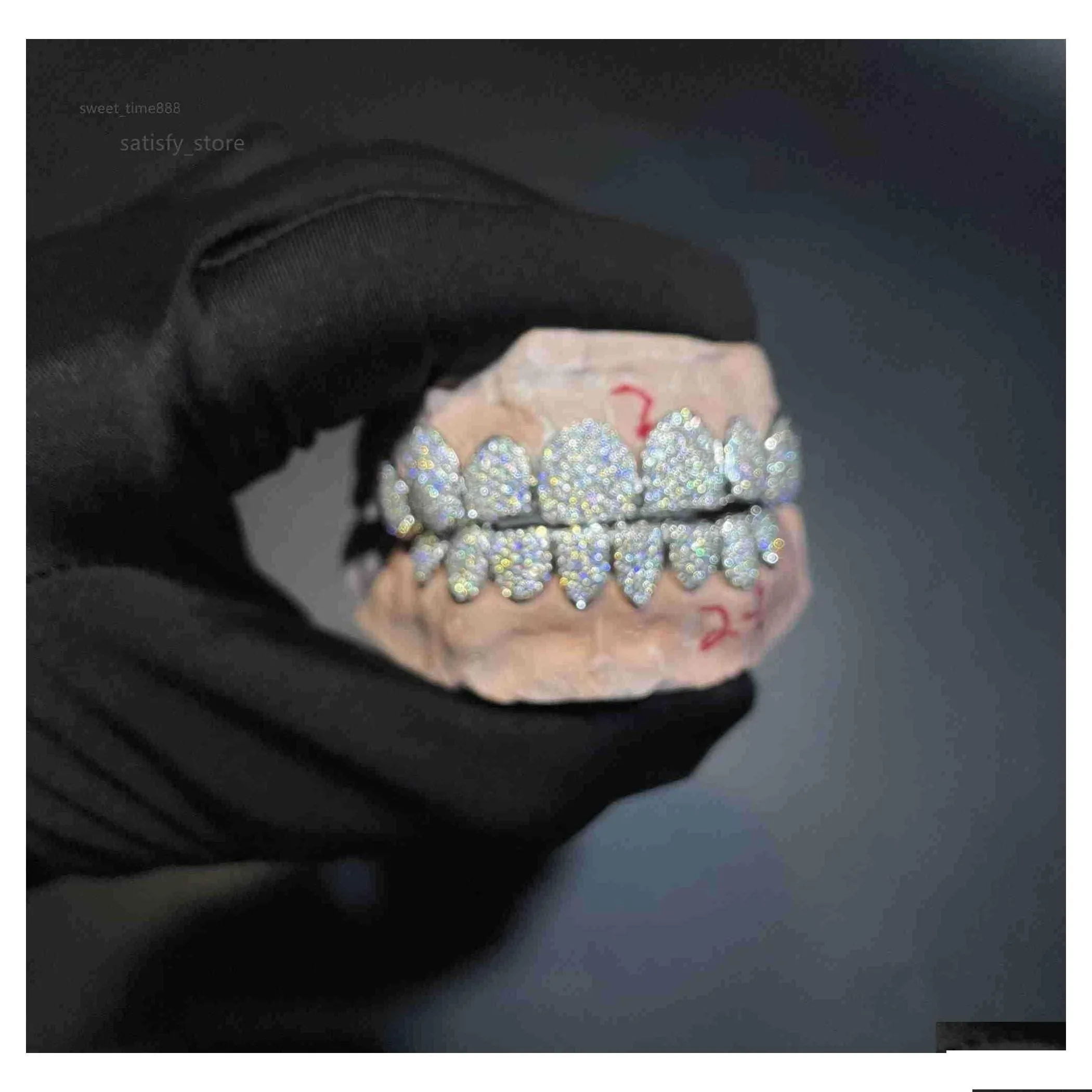 Pendant Necklaces Custom Made Dental Grills Iced Out Sterling Sier Real Gold Jewelry Zigzag Setting Vvs Moissanite_voghion.com