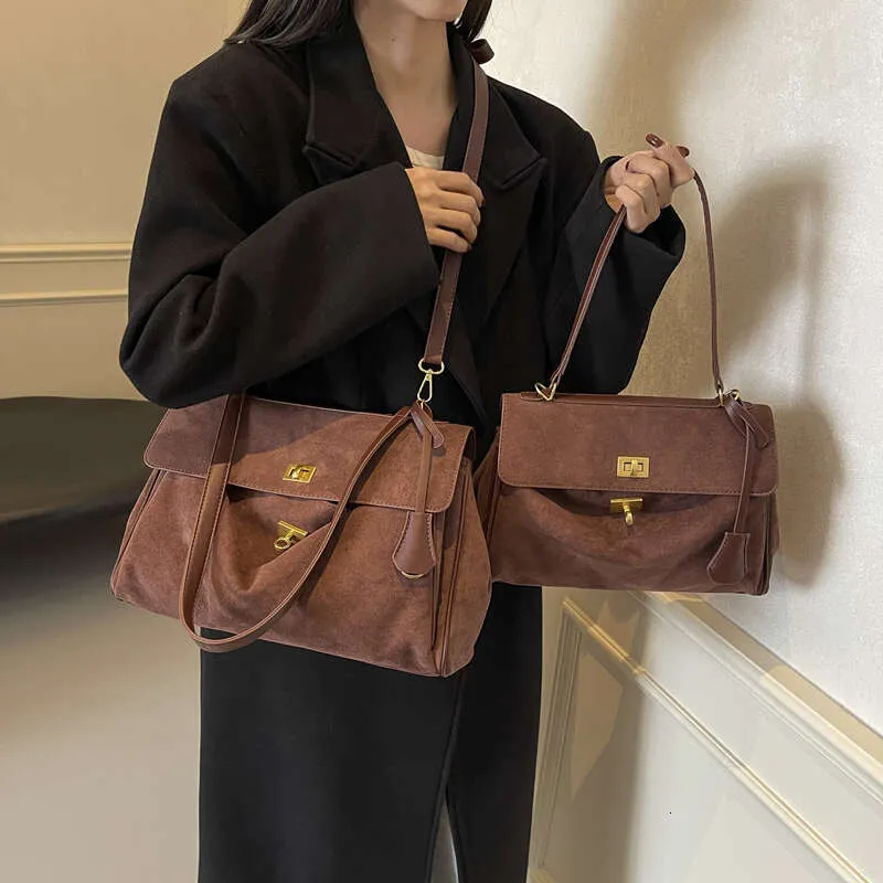 Herbst Winter Neue Frauen Wildleder Leder Tasche Schulter Handtasche Und Geldbörsen Designer Taschen Chic Mode Dame Trendy Satchel_voghion.com