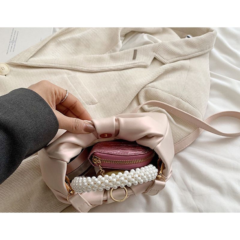 And High-end Feeling Cloud Pearl Handle Handle, Single Shoulder Crossbody Bag, 2024 Summer New Pleated Small Bag_voghion.com