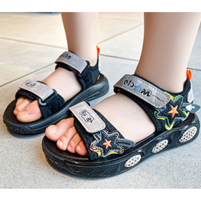 Boys' Star 2024 summer new little boys beach shoes sports soft soled student sandals Big kids_voghion.com