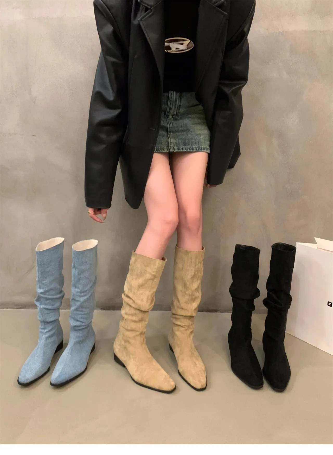 Womens knee high autumn and winter shoes fashionable womens sliding up folding low toe boots Botas De Mujer D81 241007_voghion.com
