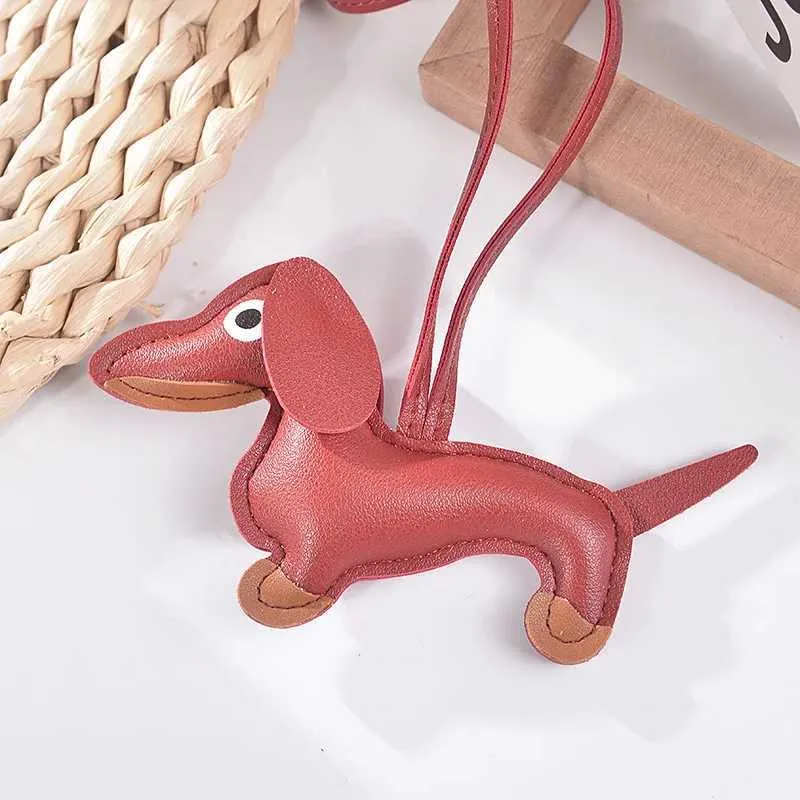 Fashion Car Sausage PU Leather Dog Keychain Womens Bag Pendant Jewelry Pavilion Keyring Keyholder Gift Y241121_voghion.com