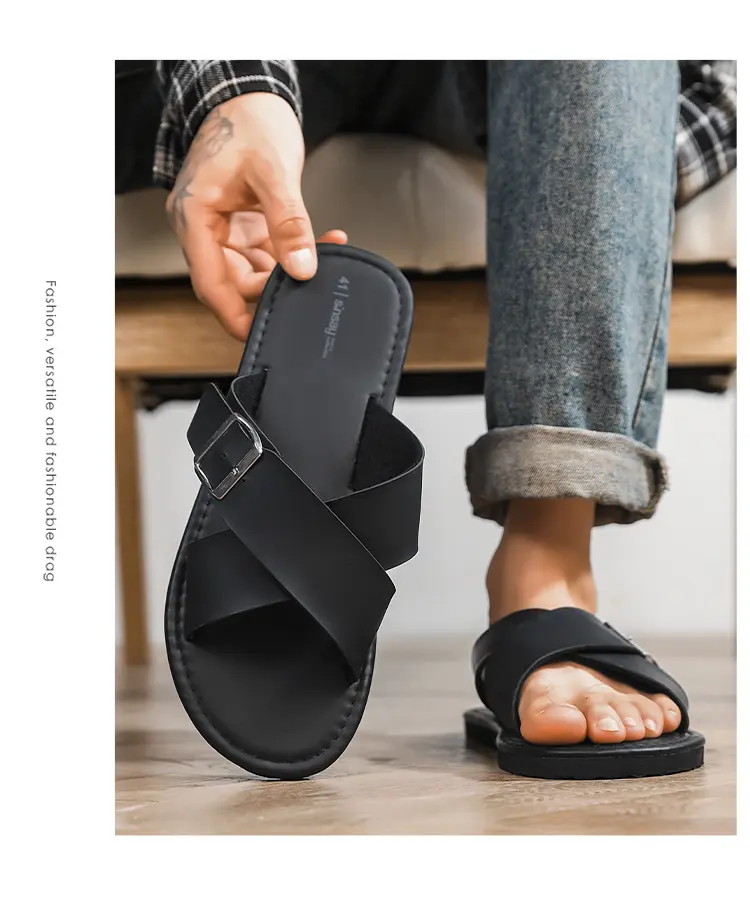 Men's Black Slide Sandals With Adjustable Buckle And Soft Sole_voghion.com