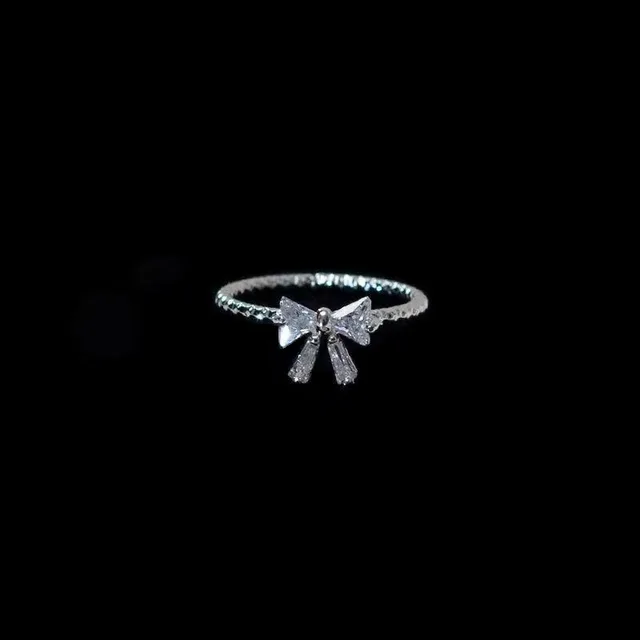 Hot sales New Arrived Romantic Lovely White Bowknot Rings Female Exquisite Jewelry Ring with Shiny Bow Tie Zircon for Party and_voghion.com