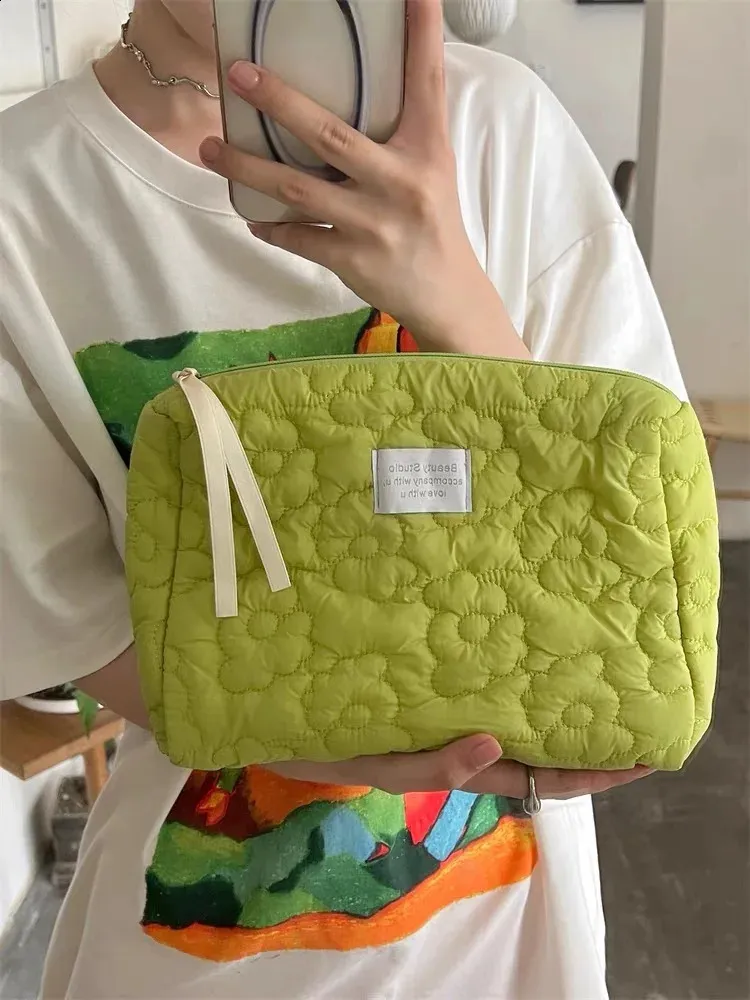 Niedliche Wer Bags Damen Make-up-Tasche mit großem Fassungsvermögen, wasserdicht, Toilettenartikel, Kosmetik-Organizer, Reise-Make-up-Waschtasche 240729_voghion.com