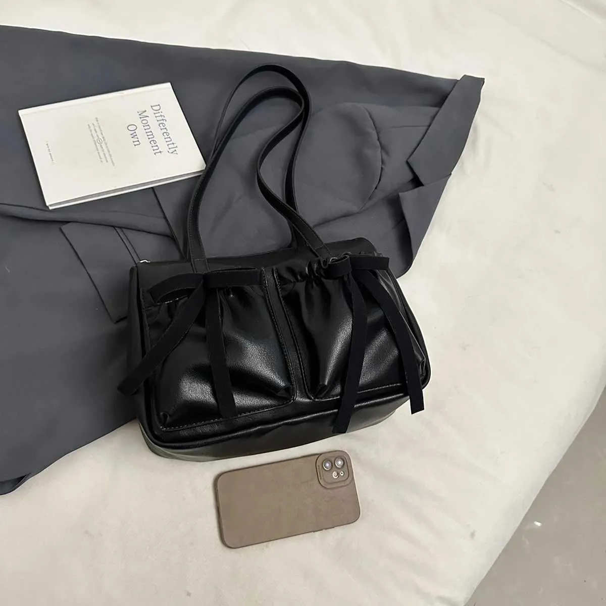 Ladies retro classic shoulder motorcycle bag autumn and winter new style fashionable handbag Y241216_voghion.com