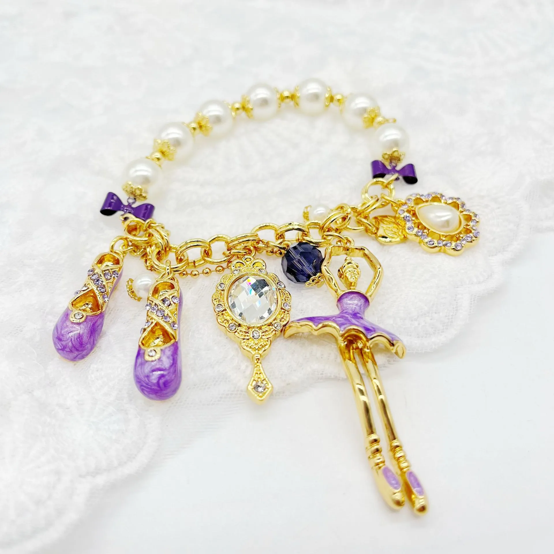 Bracelet à breloques en perles avec pendentif violet vintage_voghion.com