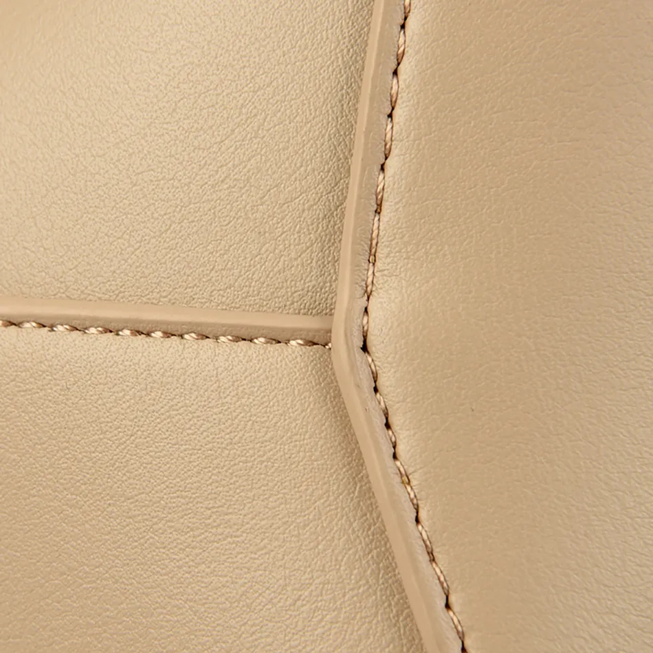 2024 New Wome's Hadbag High Quality Soft Leather Female Shoulder Bag 3-Layer Large Capacity Girl Tote Bolsas Sac A_voghion.com