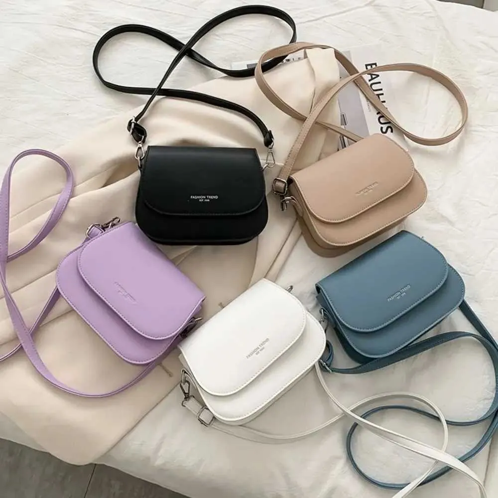 Fashionable saddle shoe PU leather cross shaped simple solid color flip messenger bag Fi handbag Y241026_voghion.com