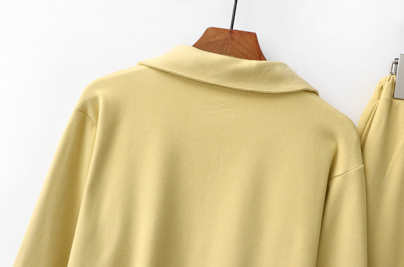 Abbigliamento da donna Nuovo pigiama da coppia autunno e inverno carta termica da donna velluto levigatura fronte-retro semplice risvolto elastico vestito caldo per la casa_voghion.com