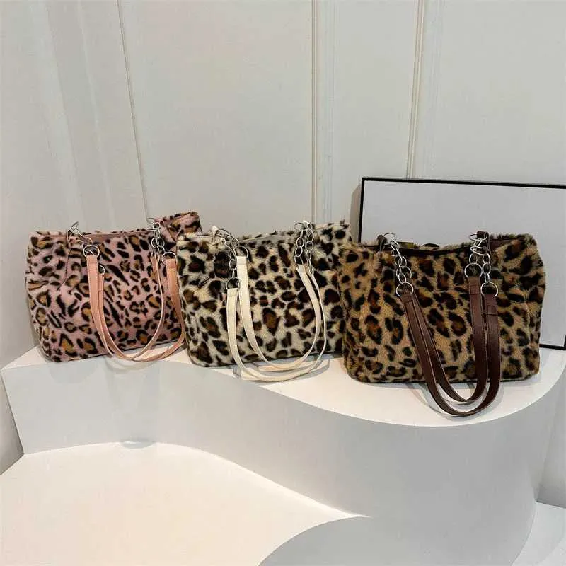 Designer Leopard Print Shoulder Bag Large Capacity Women Handbag_voghion.com