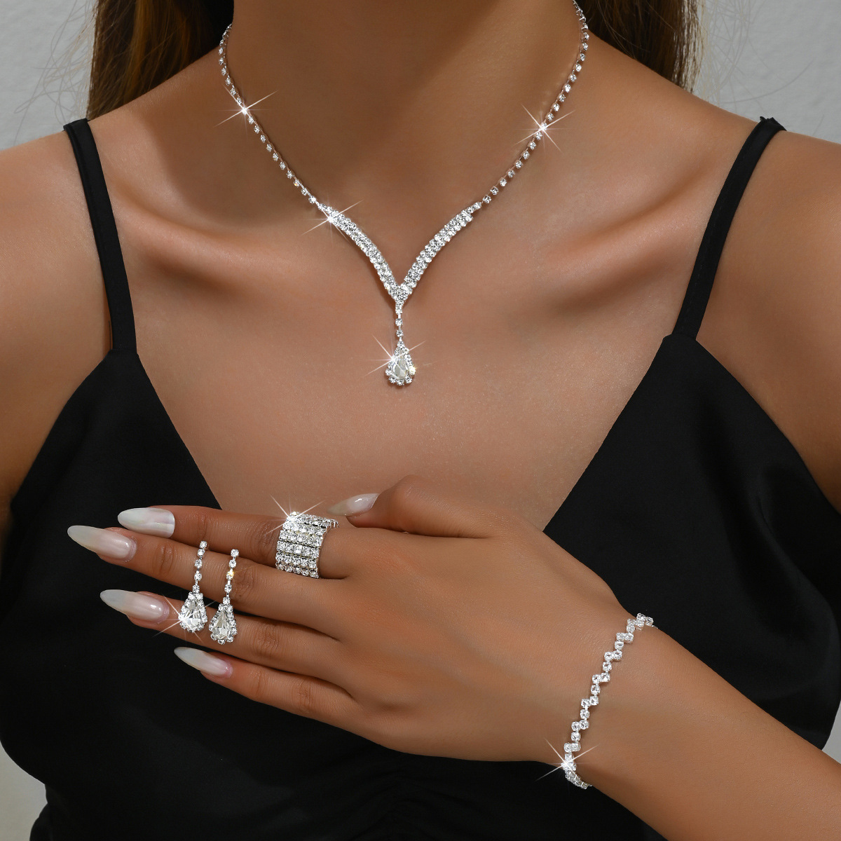 Bride And Girls Jewelry Diamond Necklace Earrings Earrings Wedding Jewelry Set_voghion.com