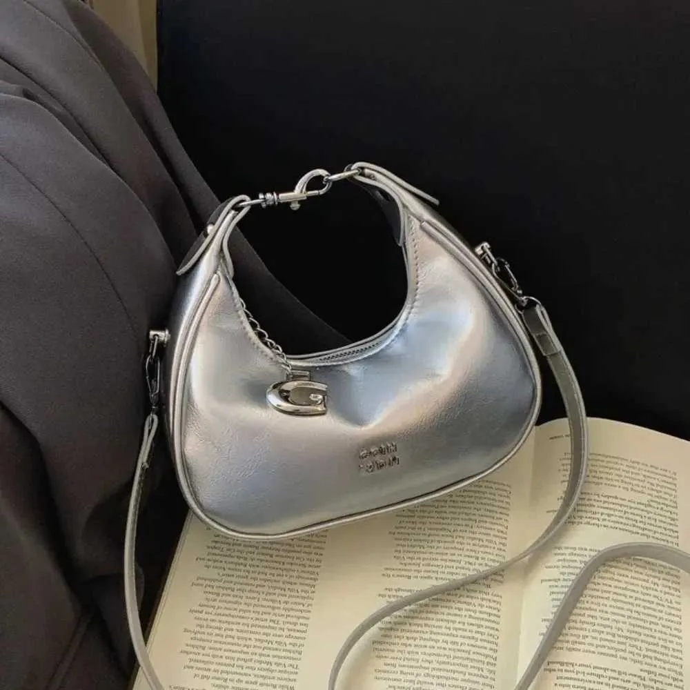 Elegant Women Shoulder Handbag And Versatile Messenger Bag Set_voghion.com