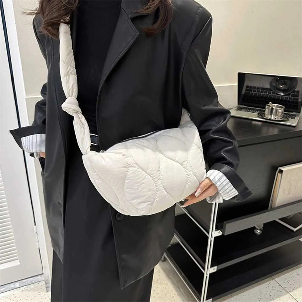 Puffer Shoulder For Women Soft Down Cotton Padded Tote Handbag Purse Quilted Cross Body Bag Solid Color Pillow Shopper_voghion.com